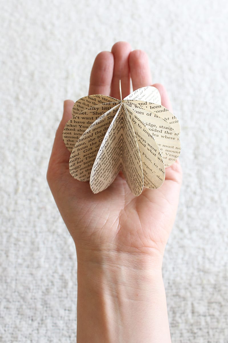 Learn how to make this simple paper orb from old book pages. You could also use old newspaper, magazines, flyers - or any other paper product!