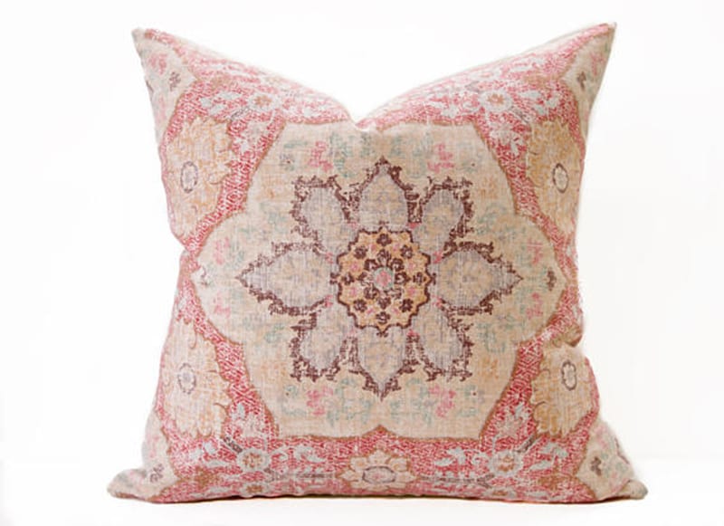 Wondering where to buy eco-friendly home decor? Online shopping is where eco-friendly decor really shines. Essentially, there's no reason to buy something that isn't handmade or made from natural or recycled materials because the options are truly endless.