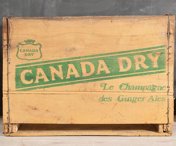 Raise your hand if you love antique home decor. Raised both hands? You've come to the right place! Here's a home tour featuring antique and thrifted finds, plus a list of vintage pieces I found on Etsy - like this Canada Dry crate.