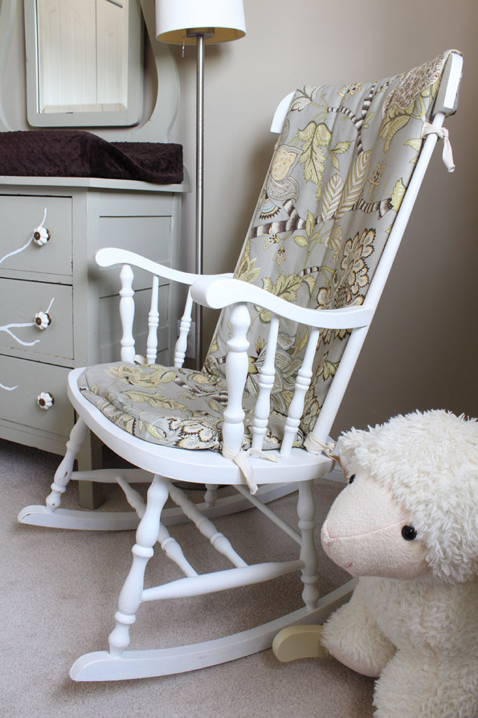 Prefer an old fashioned wood rocker to an oversized glider? Learn how to make an easy DIY rocking chair cushion out of quilt batting.