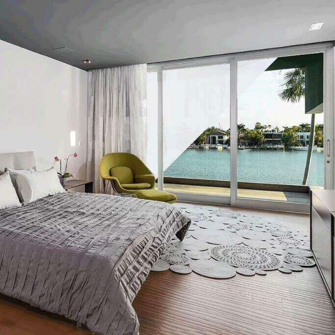 A room with smart glass that is partially frosted.